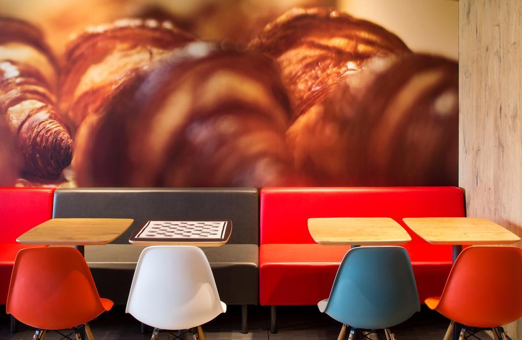 Ibis Montceau Les Mines Hotel Екстериор снимка